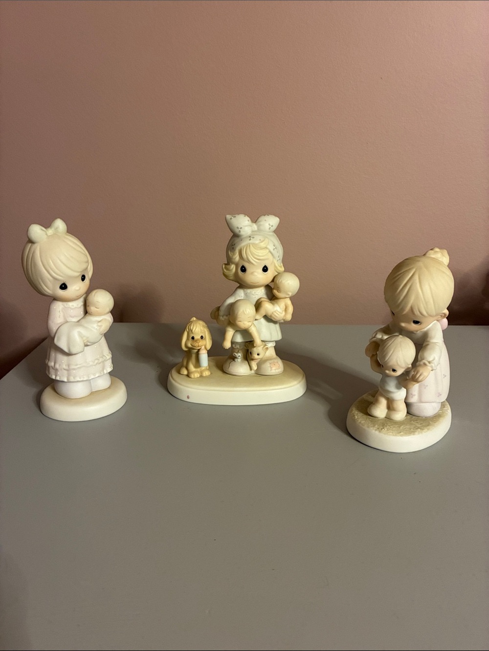 Precious Moments Cream and Pink Ceramic Figurine Set - Children with Pets